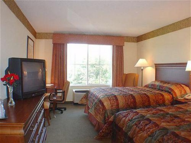 Country Inn & Suites by Radisson, Lake George (Queensbury), NY