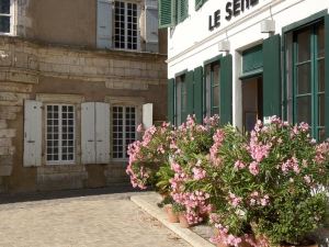 Hôtel le Sénéchal