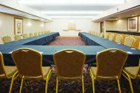 La Quinta Inn & Suites by Wyndham Minneapolis-Minnetonka Hotels in Saint Louis Park