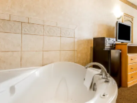 Bay Area Inn & Suites Hotels in Hayward