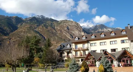 Sommos Hotel Benasque Spa