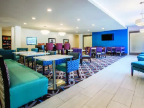 西門羅拉昆塔温德姆套房酒店 西門羅酒店