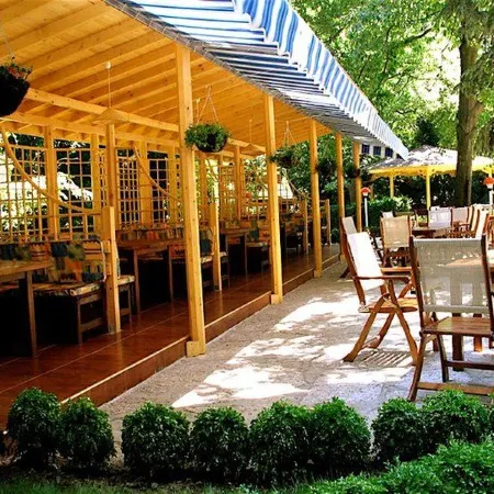 Park Hotel Perla