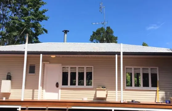 布倫斯小姐度假屋