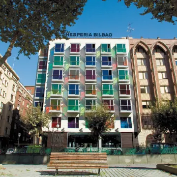 Hesperia Bilbao Отели рядом с достопримечательностью «Музей изящных искусств»