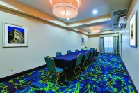 La Quinta Inn & Suites by Wyndham Midland North Hotels in Midland