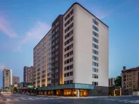 DoubleTree Suites by Hilton Minneapolis Hotels in der Nähe von Baseballstadion Target Field