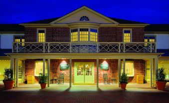 Williamsburg Lodge, Autograph Collection