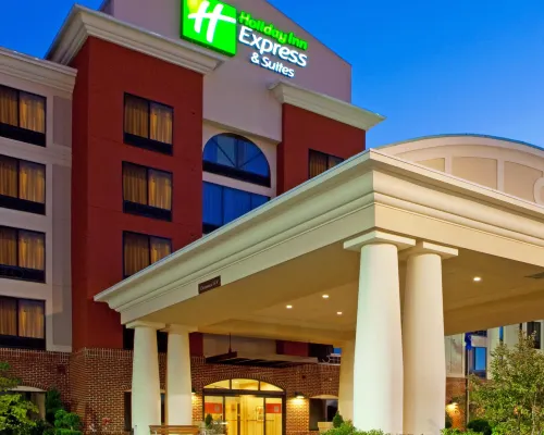 City Express by Marriott Washington, DC Northeast Hotels near Arboretum Recreation Center