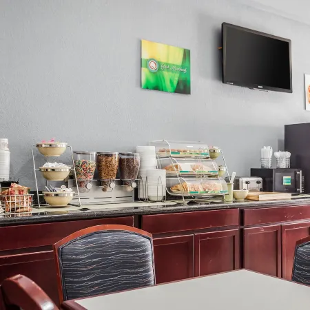 Quality Inn & Suites Altoona - des Moines