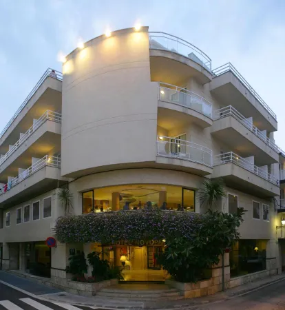 Rvhotels Mar de Tossa Отели в г. Тосса-де-Мар