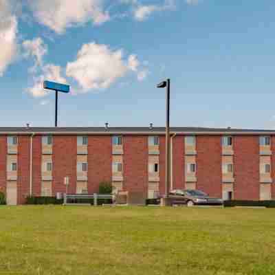 Motel 6 Drums, PA Hotel Exterior