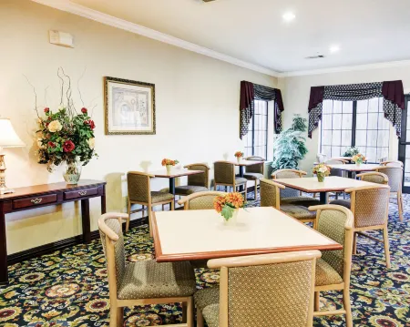 Quality Inn & Suites Near University