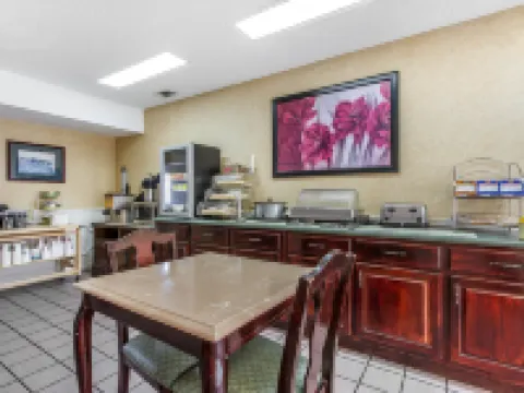 Baymont by Wyndham Selma Hoteles en Selma