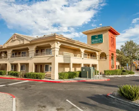 Quality Inn & Suites Lathrop Hoteles en Lathrop