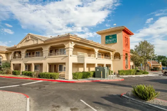Quality Inn & Suites Lathrop