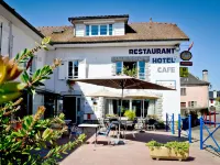 Logis Chez Germaine Hotel di Oloron-Sainte-Marie