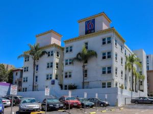 Motel 6 San Diego, CA - Downtown