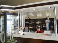 AZIMUT Сити Отель Владивосток (Азимут Владивосток) - С баром