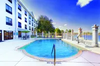 La Quinta Inn & Suites by Wyndham Bonita Springs Naples N. - Pool