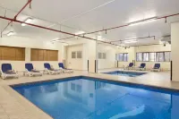 Golden Sands Hotel & Residences Sharjah - Beach