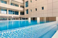 Ramada Hotel & Suites by Wyndham Amwaj Islands Manama - Pools