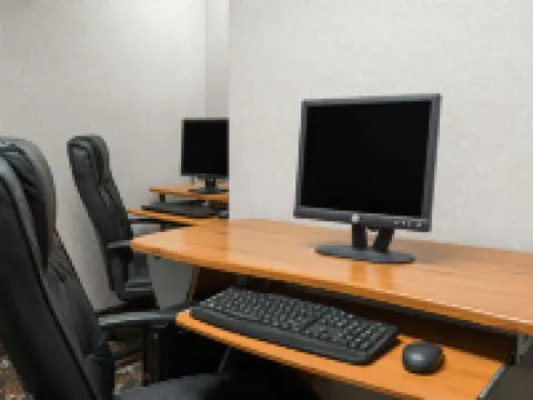 Super 8 by Wyndham Red Deer City Centre Hoteles en Red Deer