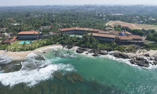 Jetwing Lagoon Wellness, A Luxury Reserve - Adults Only
