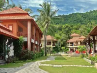 Havana Beach Resort Phangan Hotels near Hat Sadet Beach