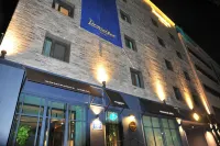 Sillim Dominique Hotel Hotels near MJ골든빌