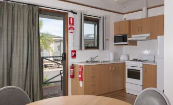 The Sundowner Cabin & Tourist Park