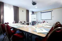 Campanile Orleans Nord - Saran Hotels in Saran