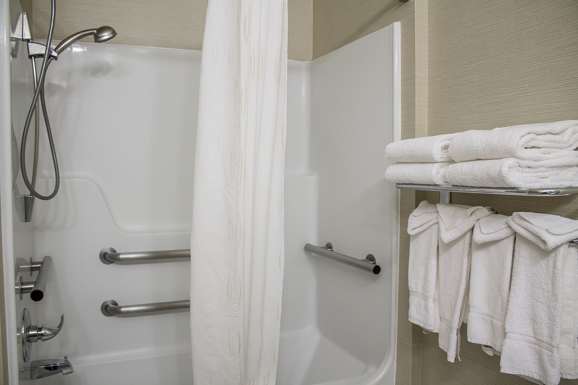 Comfort Suites Columbus
