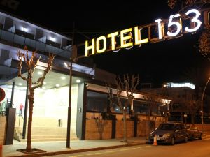 ホテル 153