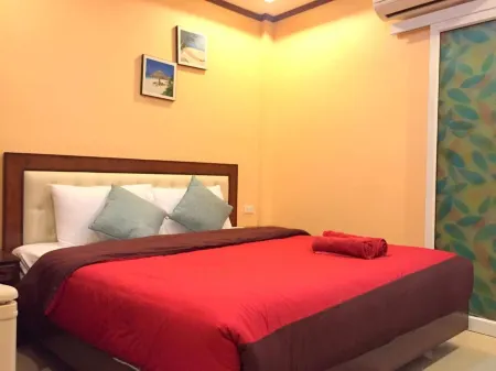 Sea Breeze Resort
