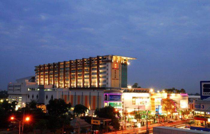 Sunee Grand Hotel and Convention Center