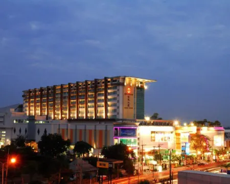 Sunee Grand Hotel and Convention Center Hotels in Ubon Ratchathani