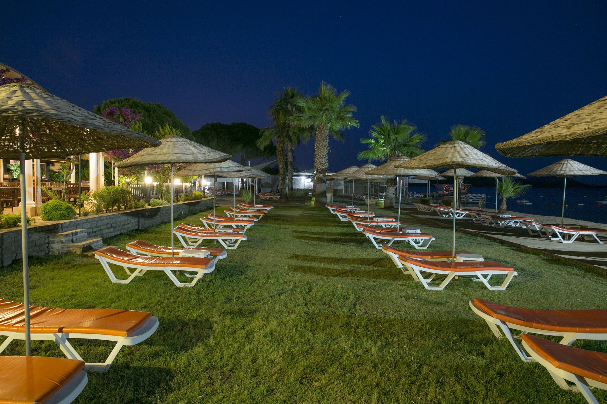 Bodrum Sea Side Beach Club Hotel