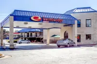 Econo Lodge 페이엣빌 호텔