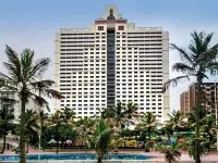 Garden Court Marine Parade ファンワールド周辺のホテル