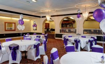 Cartland Bridge Hotel - Housity