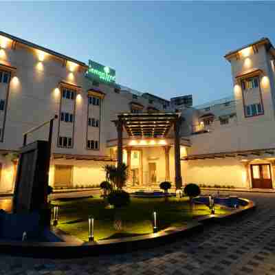 Lemon Tree Hotel Coimbatore Hotel Exterior