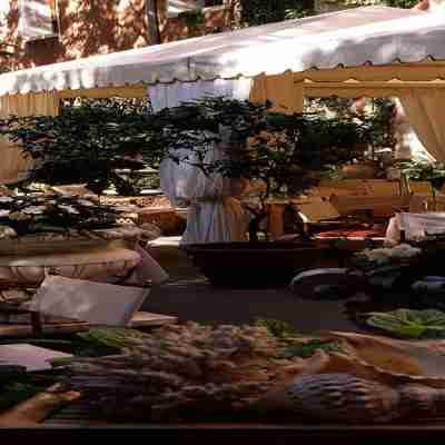 メトロポール ホテル Hotel Exterior