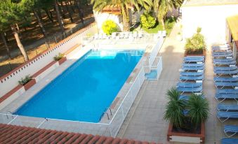 Plage des Pins - Housity