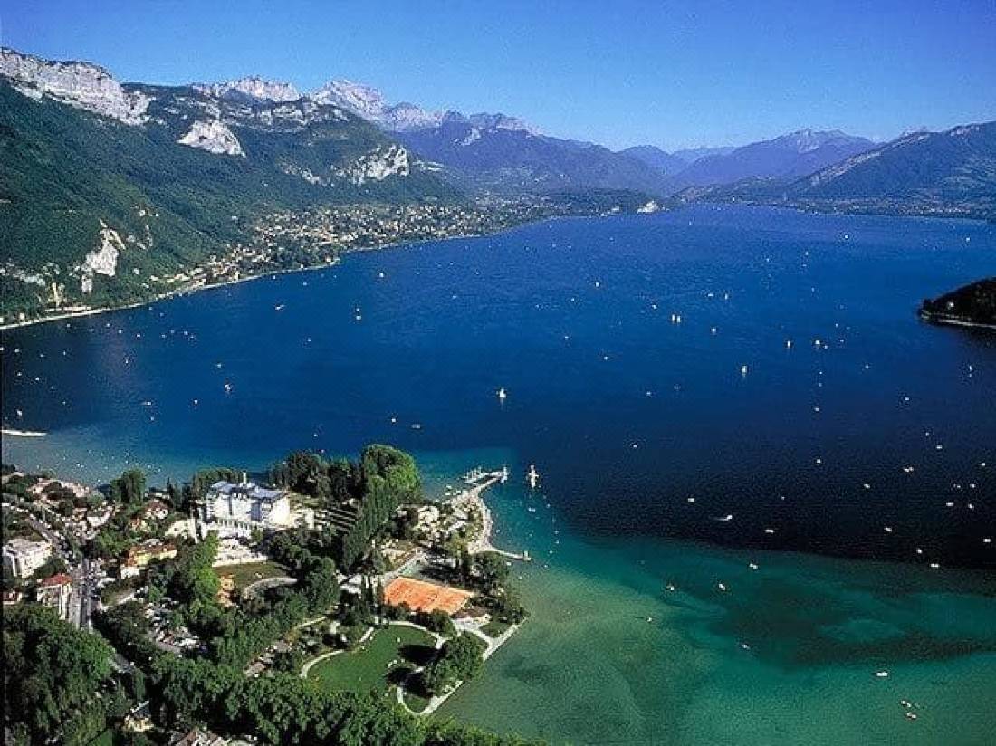 Ace Hotel Annecy-Seynod Updated 2022 Room Price-Reviews & Deals | Trip.com