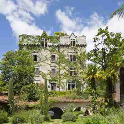 Château De Riell Hotel Exterior