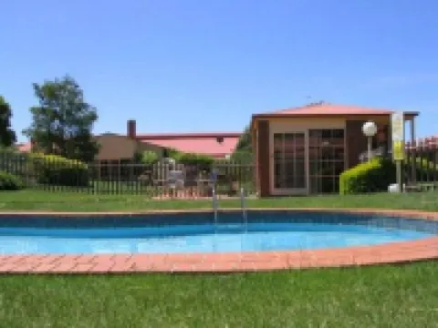 Grange Burn Motel Hotels in Hamilton