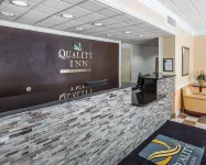 Quality Inn Richmond Hill - Savannah I-95 - Lemmikkieläimet sallittu