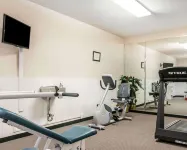Quality Inn & Suites Albuquerque West - Gym
