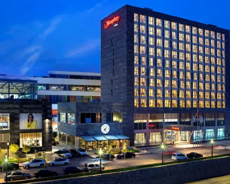 Hampton by Hilton Kocaeli Symbol Hoteles en Başiskele